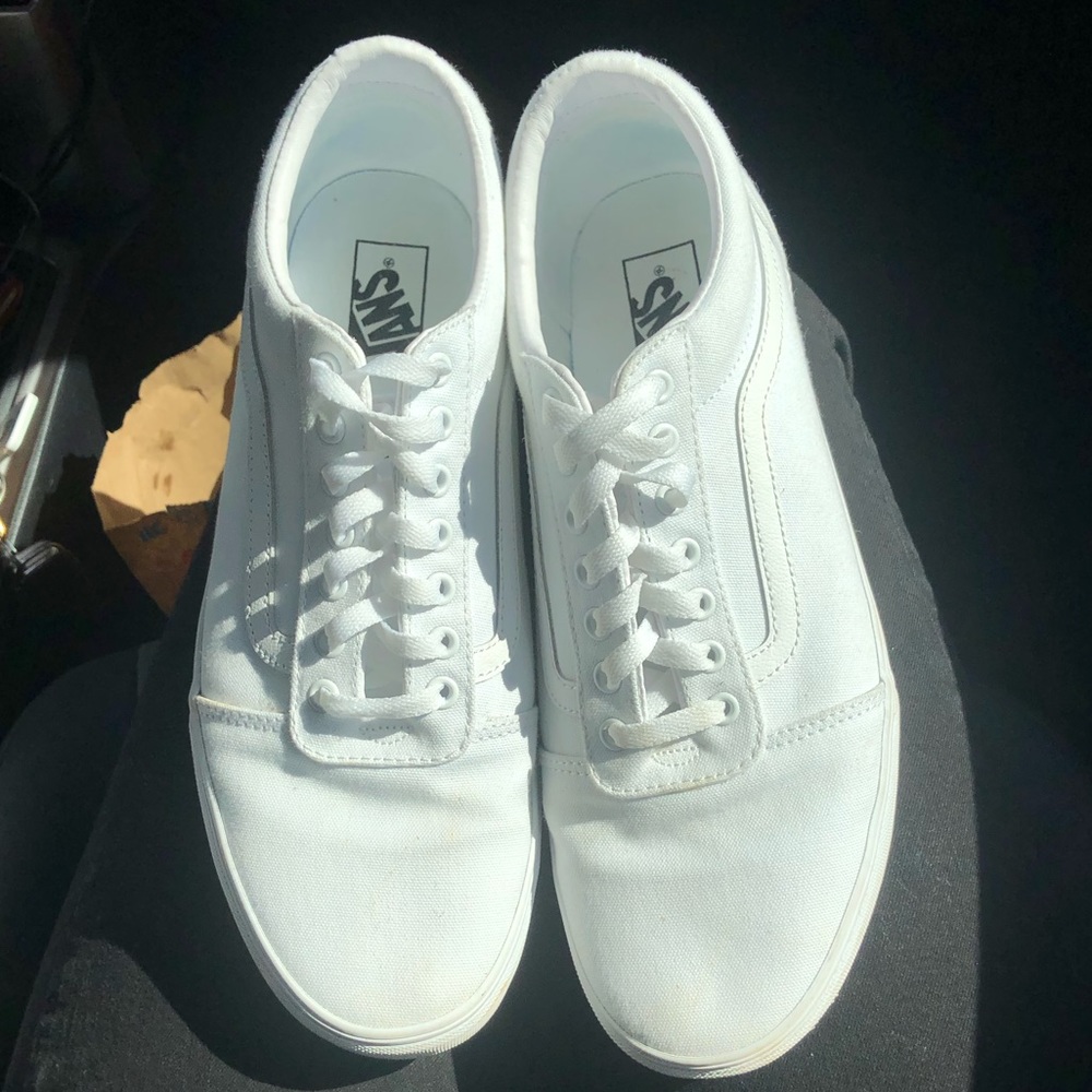 Men’s Vans white sneakers